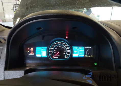 2011 Ford Fusion Hybrid z USA, uszkodzony, nr VIN 3FADP0L35BR130495